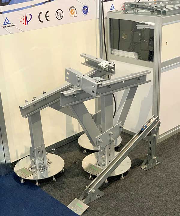 YABO鸭脖地面支架系统