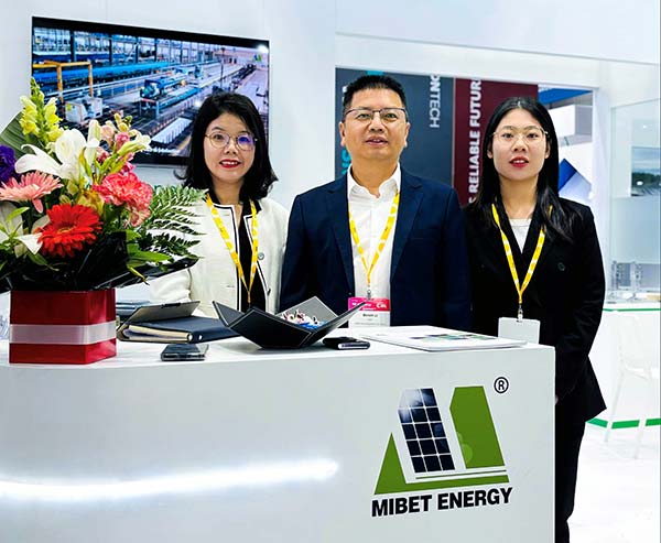 YABO鸭脖亮相澳洲展